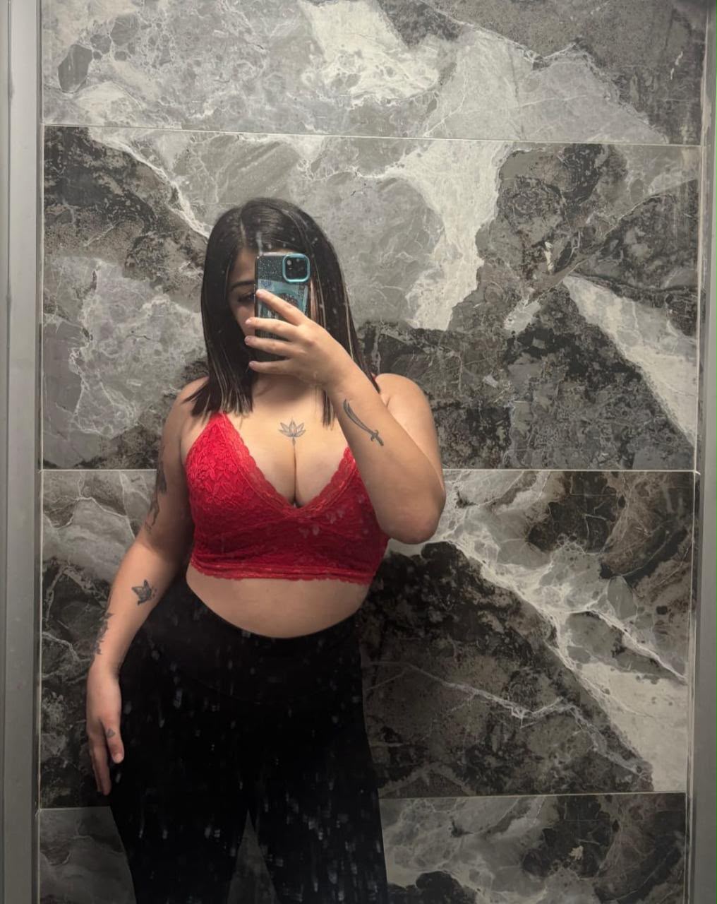 Karşıyaka Genç Bayan Escort Alara