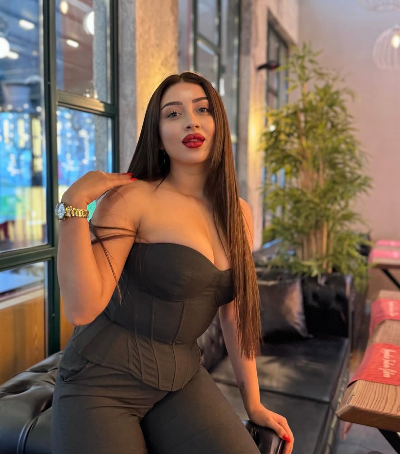 Bağlarbaşı Tombul Bayan Escort Candan